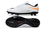 Crampons Hypervenom phantom
