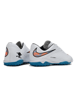 Crampons Hypervenom Phantom Elite TF